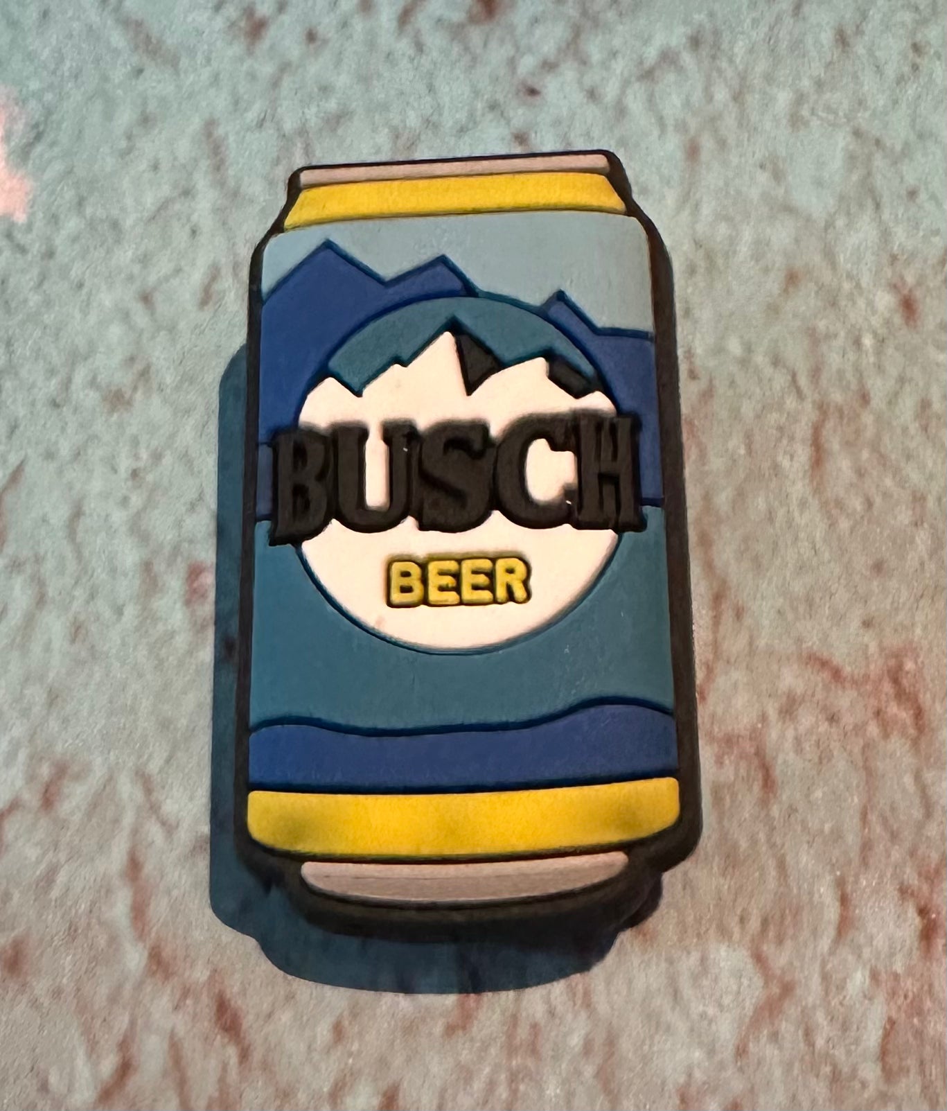 Beer can B shoe charm