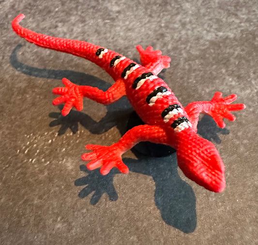 Lizard Red/black/white shoe charm