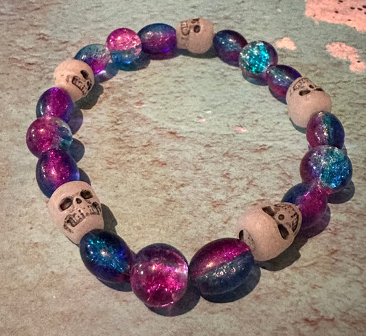 Beaded Skull bracelet pink/blue