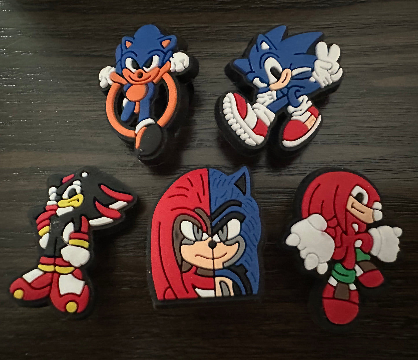 Sonic shoe charm set