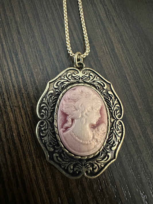 Cameo Pendant Necklace