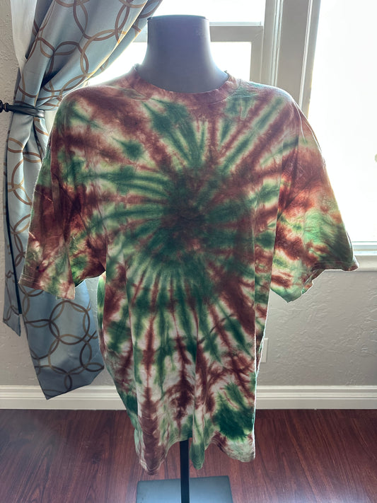 Green Spiral Tie-Dye Tee
