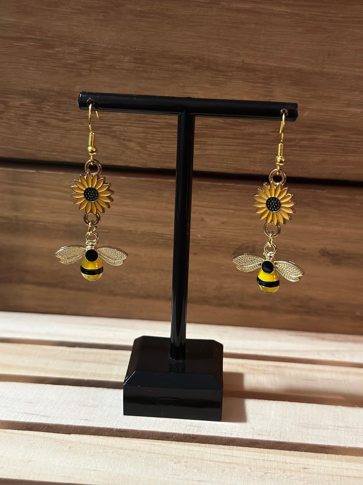 Sunflower Bee charm Earrings